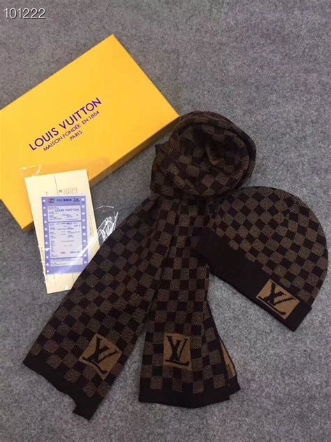 louis vuitton men's scarf|louis vuitton checkered scarf.